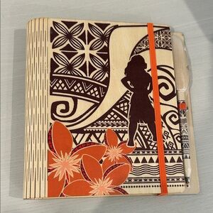 New Moana Wooden Journal With Pen